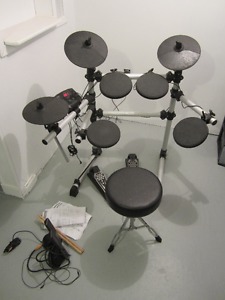 Univox electronic drum set
