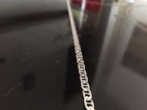 Wanted: 18" Sterling Silver Gucci Chain (Men's)
