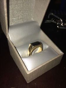 10k HEAVY gold ring