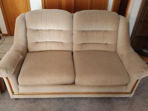 2 Person Love Seat Couch