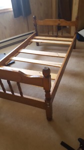 2 twin beds w/ mattress and box spring!!!