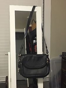 Black leather Aldo purse