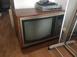 Cabinet CRT Television tv
