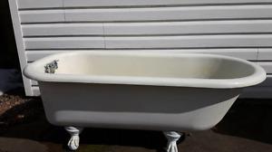 Cast iron soaking tub