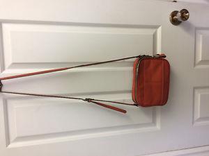 Cross body leather purse