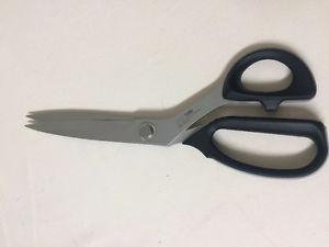 KAI Scissors