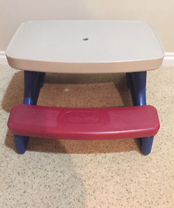 Kids picnic table