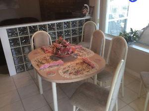 Kitchen/dining table & six chairs