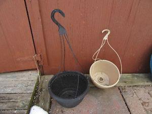 LOOKING FOR FREE PLANT BASKET HANGERS