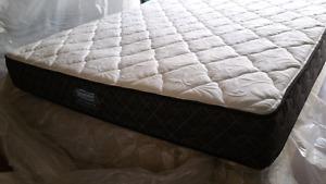 NEW King mattress for 280$,New Box springs 100$,FREE