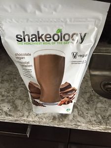 NEW vegan chocolat shakelogy