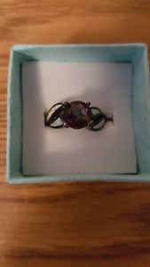 Size 4 ring