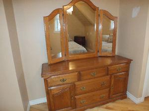 Solid Oak dresser with mirror