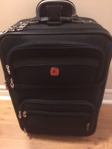 Swissgear expandable carry-on luggage