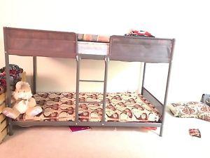 Wanted: Metal bunk bed