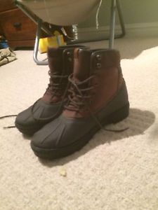 Winter boots size 7.5