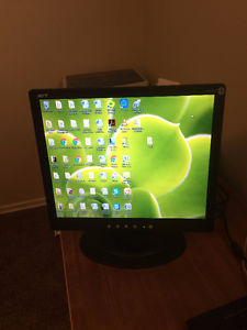 good deal perfect monitor ACER for sale only 10 cad
