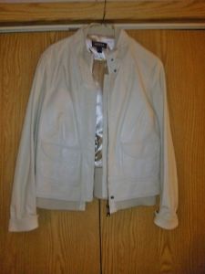 High End Ladies Danier Leather Jacket, Size 12 Medium,