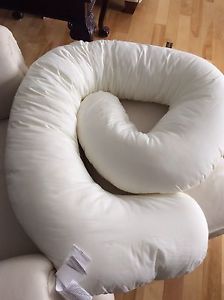 Leach pillow with cover