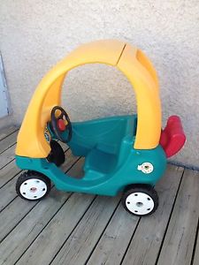 Little Tikes Coupe ride on toy