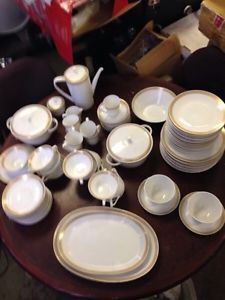 Set of dishes from Germany.