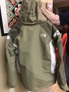 Wanted: NothFace jacket with inner jacket like new