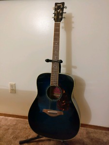Wanted: Yamaha Guitar FG720S in Great Conditon