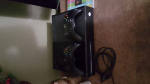Xbox one. 2 controllers.