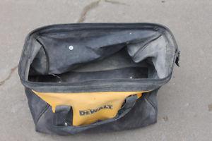 dewalt tool bag