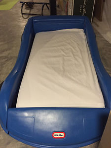 race car bed for toddler