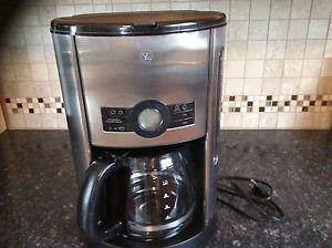 12 Cup Programable Coffee Maker