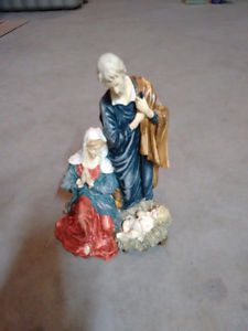 8 inch Holy Family nativity statue