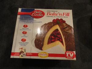 Betty Crocker bake and fill cake pans