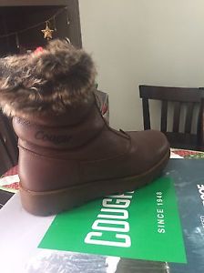 Cougar leather waterproof winter boots sz9