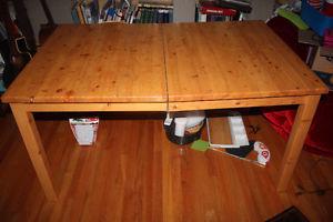 Dining room table wooden nice size and can extend