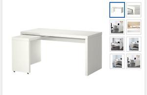 IKEA MALM desk with pull out panel(excelent used condition)