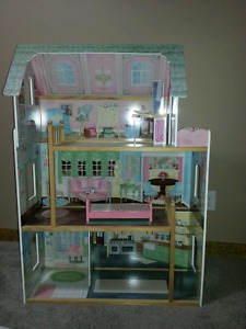 KidKraft Barbie Dollhouse 