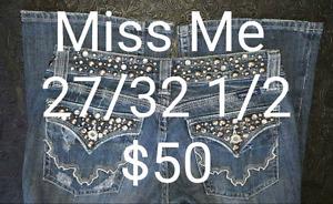 "MISS ME" jeans