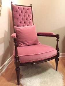 Vintage Pink Velvet Chair with Matching Pillow