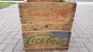 Vintage boxes Coca-Cola. 7 Up