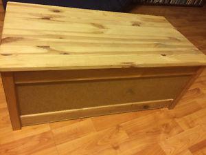 Wooden storage box/bench