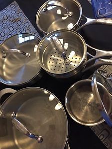 10 piece kitchen aid pots and pans
