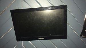 20" tv with wall mount