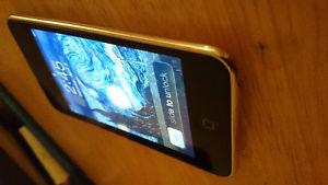 3rd Generation Ipod touch 32 GB