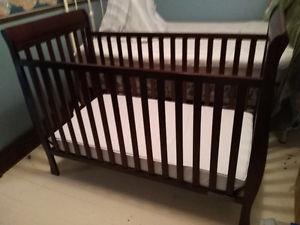 Baby Crib for sale