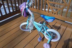 Disney's Frozen---Girls 12.5" bike---Like new!