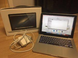  Macbook Pro - as new for $640!
