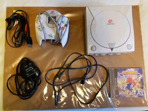 Sega Dreamcast Complete in Box + Sonic Shuffle