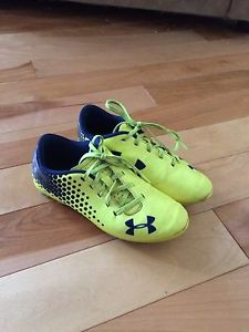 Soccer cleats size 1