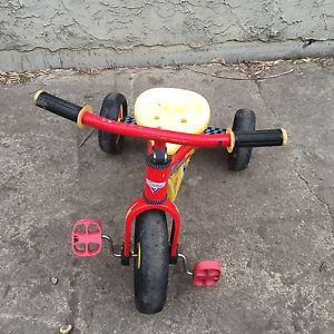 Tricycle n plastic rider